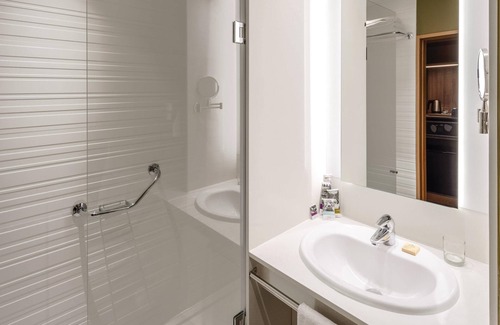 Sao Pedro da Afurada Hotel | Mercure Porto Gaia Hotel