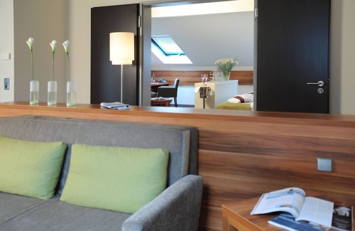 Traar Hotel | Mercure Tagungs- & Landhotel Krefeld