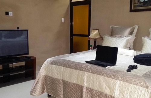 Lusaka Cabin | Mercury Gardens Lodge at Muzala