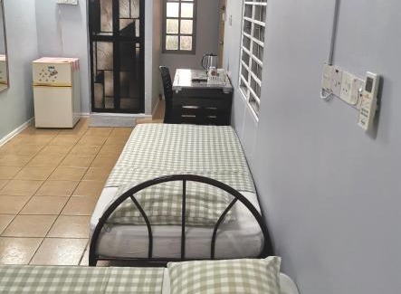 Kampung Lintang House | Merdeka Guest House 2