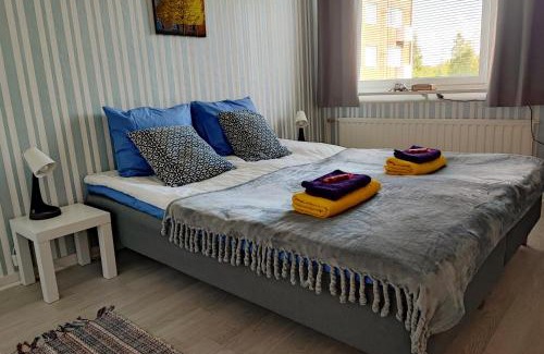 Kemi Apartment | Merikarhun kaksio - apartment by the sea, 5 mins off the highway