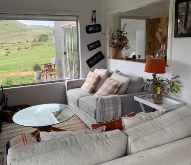 Ellendale House | Merino Cottage Meadowbank Lake