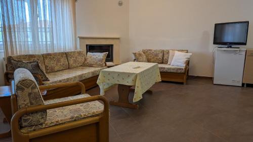 Topeiros Apartment | Meris Home