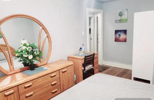 Winnipeg House | Merj's Guest House in Wolesly