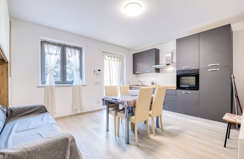 Ceriale Apartment | Merlo C - town center & private parking, Ceriale, Italy