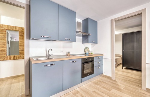 Ceriale Apartment | Merlo D - town center & private parking, Ceriale, Italy