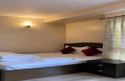 Kathmandu Hotel | MeroStay 120 BJ Hotel