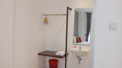 Jember House | Merpati homestay jember