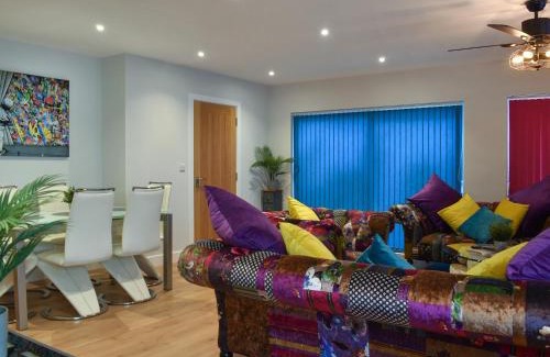 Street House | Merriman Lodge
