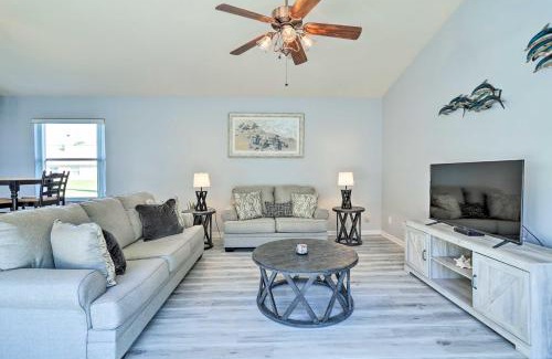 Merritt Island House | Merritt Island Home with Grill and Saltwater Pool