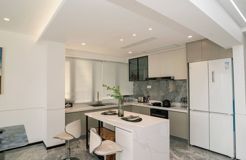Ruessei Kaev Apartment | Merton Holiday Inn
