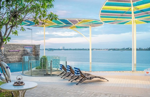 Ruessei Kaev Apartment | Merton Holiday Inn