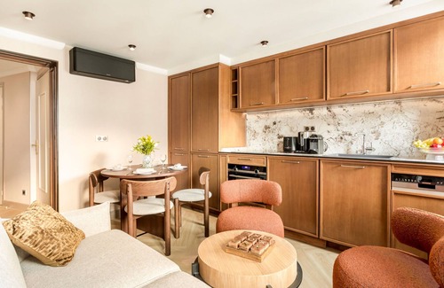 Vivienne Apartment | Merveil Luxury Suites - Bourse I-II