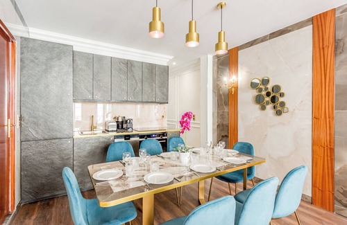 Quartier Sainte-Avoye Apartment | Merveil Luxury Suites - Marais - Martin I-II