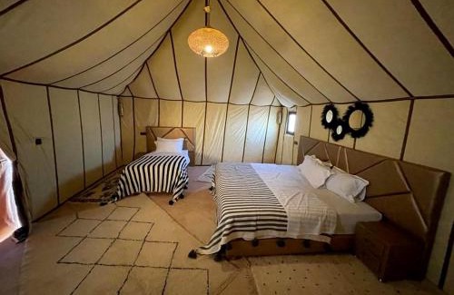 Lac Yasmins Other | Merzouga Classy Camp