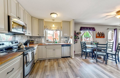 Dobson Ranch House | Mesa Outdoor Oasis w/Private Pool & Patio!