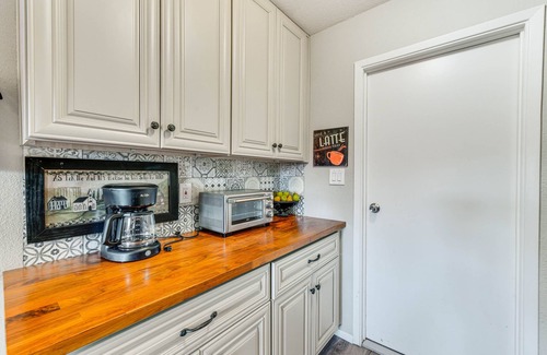Dobson Ranch House | Mesa Outdoor Oasis w/Private Pool & Patio!