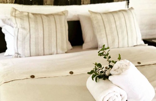 Villa Serrana Hotel | Meson de las cañas