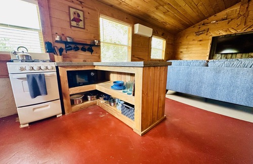 Solomon Cabin | Mesquite RetreatnPima, Arizona