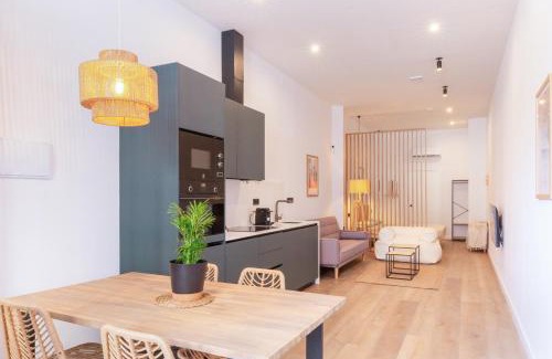 El Pla del Real Apartment | Mestalla Flats by Nomad Host