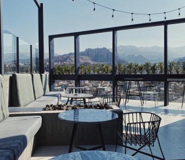 Macrodistrito Sur Hotel | Met Hotel