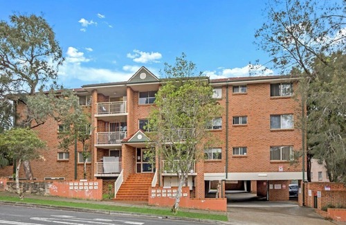 Parramatta Apartment | MetaWise Parramatta Chic and Comfortable Two Bed