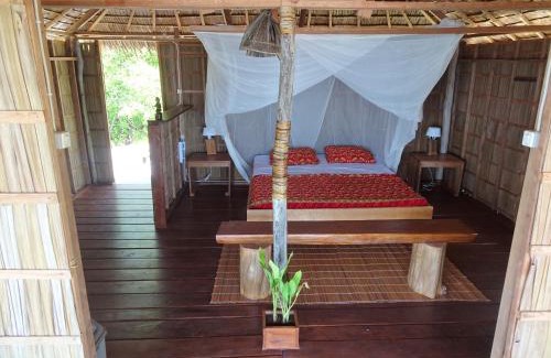Sawinggrai Cabin | Methos Homestay - Raja Ampat
