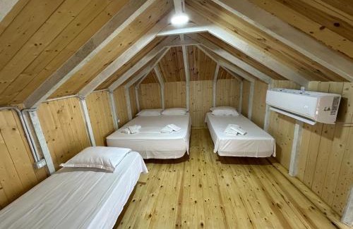 Kruje House | Meti guest house wooden room
