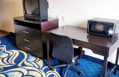 Northside Hotel | Metro Inn & Suites
