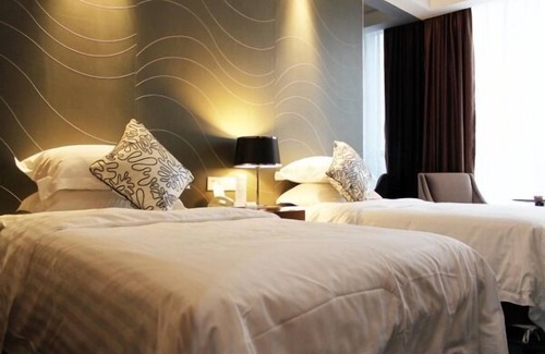 Runzhou Qu Hotel | Metropolo Zhenjiang Railway Station Wanda Square