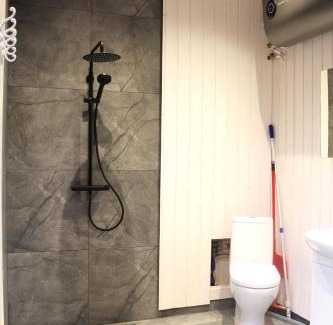 Kuusalu Parish Apartment | Metsamajake Hubert sauna ja mullivanniga