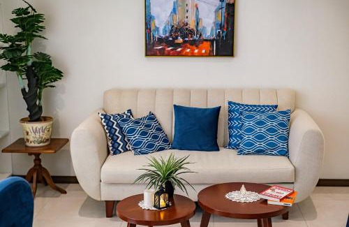 Santa Cruz Apartment | Metta One