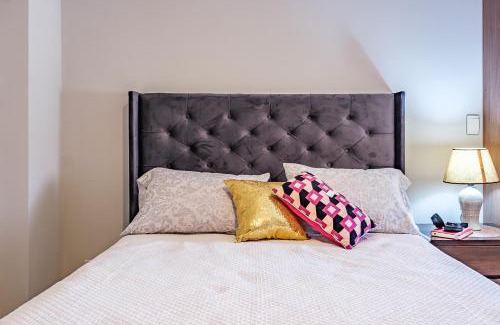 Santa Cruz Apartment | Metta One