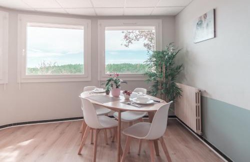 La Londe-les-Maures Apartment | Meublé tourisme 4*, les pieds dans l'eau, Villa LAS PALMERAS
