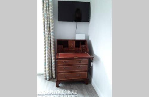Rathvilly Apartment | Mews with garden views