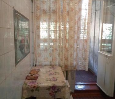 Osh Apartment | Mewtown