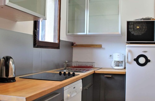 Risoul Apartment | Mezzanine apartment for 6, ski-in/ski-out, Risoul