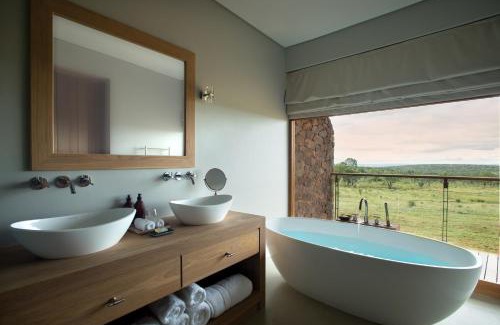 Vaalwater House | MHONDORO SAFARI LODGE & VILLA