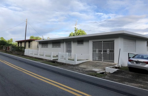 Camino Nuevo House | Mi Casita in the Mountains 5 Min from the beach! Breathtaking View!