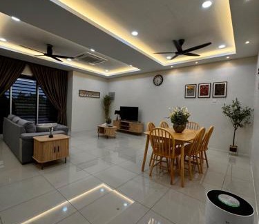 Teluk Intan House | Mia homestay