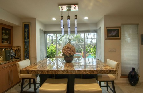 Ives Estates House | MIAMI HOME WITH A TROPICAL FEEL*