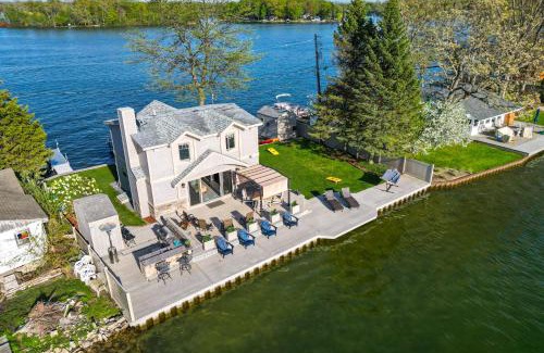 Argentine House | Michigan Island Lake House Sunrise and Sunset Views