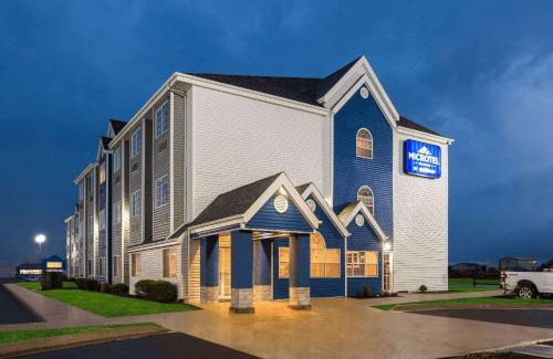 Independence Hotel | Microtel Inn and Suites Independence