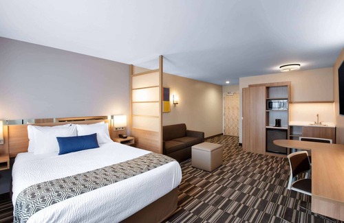 Farmington Hotel | Microtel Inn & Suites by Wyndham Farmington