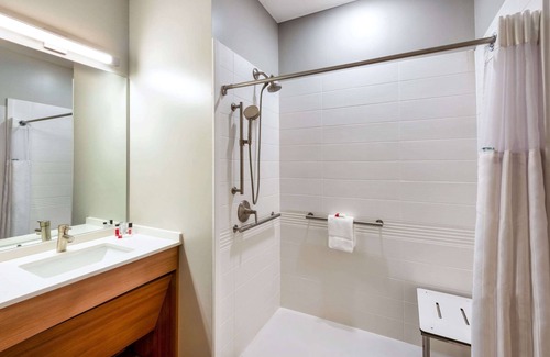 Farmington Hotel | Microtel Inn & Suites by Wyndham Farmington