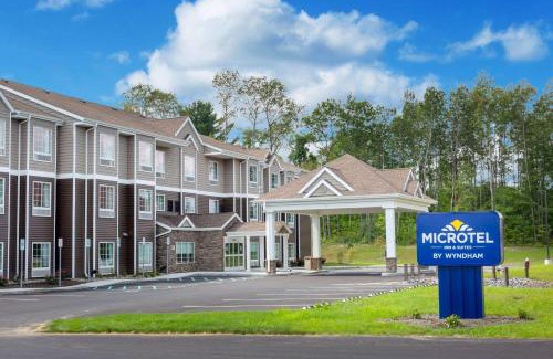 Amsterdam Hotel | Microtel Inn & Suites by Wyndham Amsterdam NY