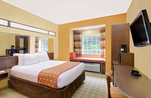 Princeton Hotel | Microtel Inn & Suites by Wyndham Princeton