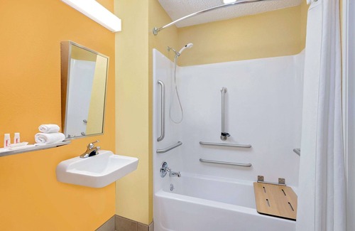 Princeton Hotel | Microtel Inn & Suites by Wyndham Princeton