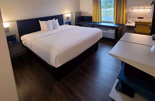 Milford Hotel | Microtel Inn & Suites by Wyndham Milford