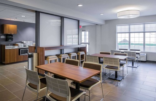 Tioga Hotel | Microtel Inn & Suites By Wyndham Tioga
